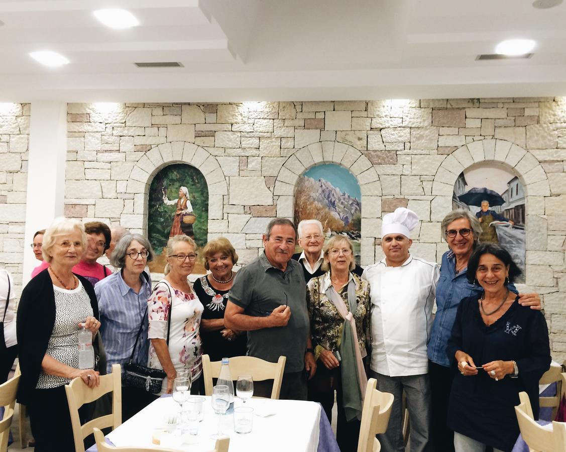 Hotel Argjiro Gjirokastër Exteriör bild