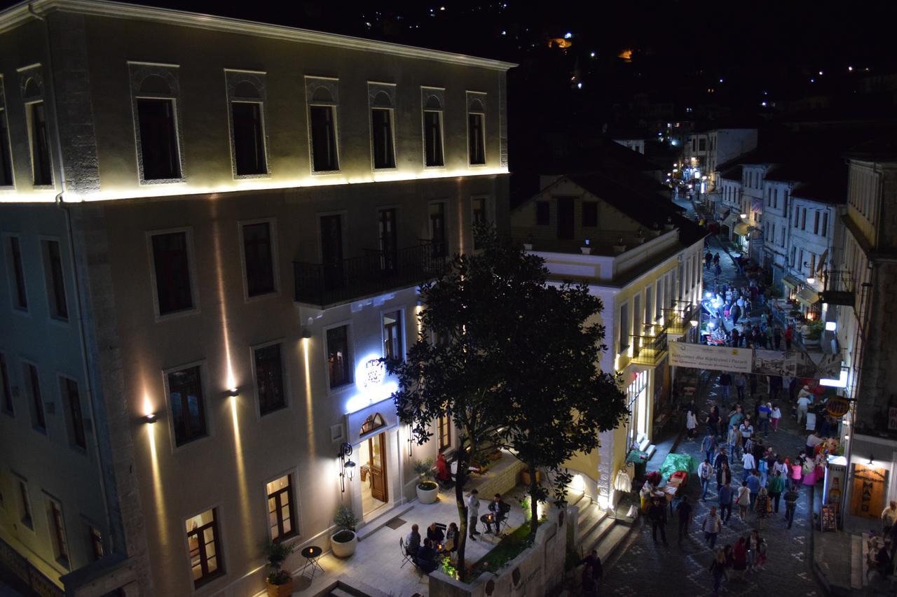 Hotel Argjiro Gjirokastër Exteriör bild