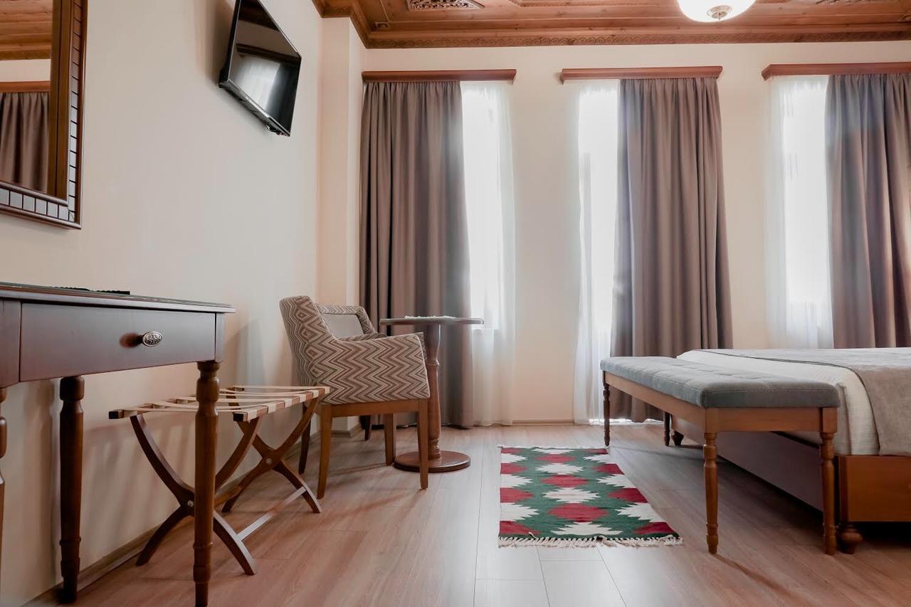 Hotel Argjiro Gjirokastër Exteriör bild
