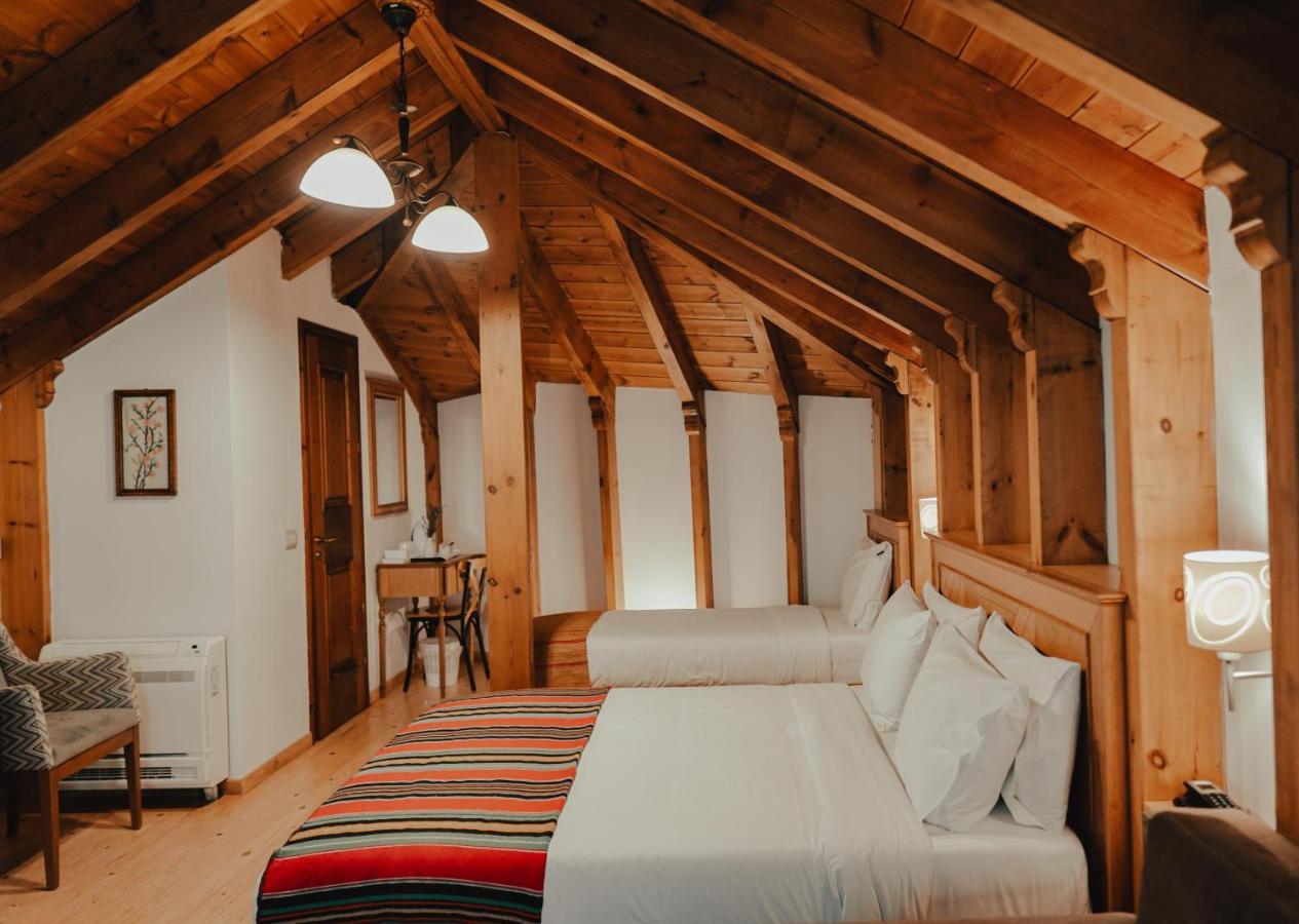 Hotel Argjiro Gjirokastër Exteriör bild