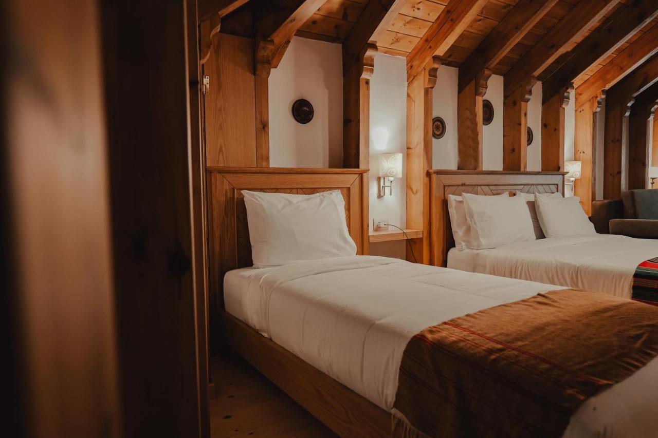 Hotel Argjiro Gjirokastër Exteriör bild